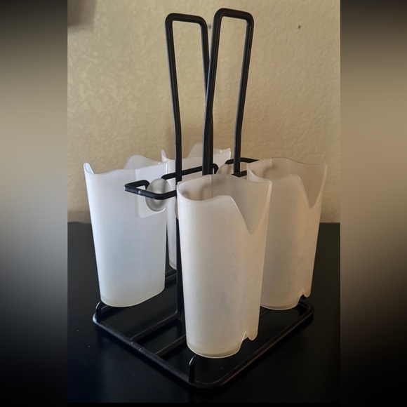 Utensils Carry all Metal Caddy with Plastic Holders - Picture 5 of 8